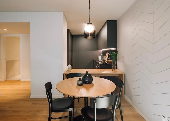 아파트 Tamariz - 1 Bedroom And Pool In Avenidas Novas 리스본