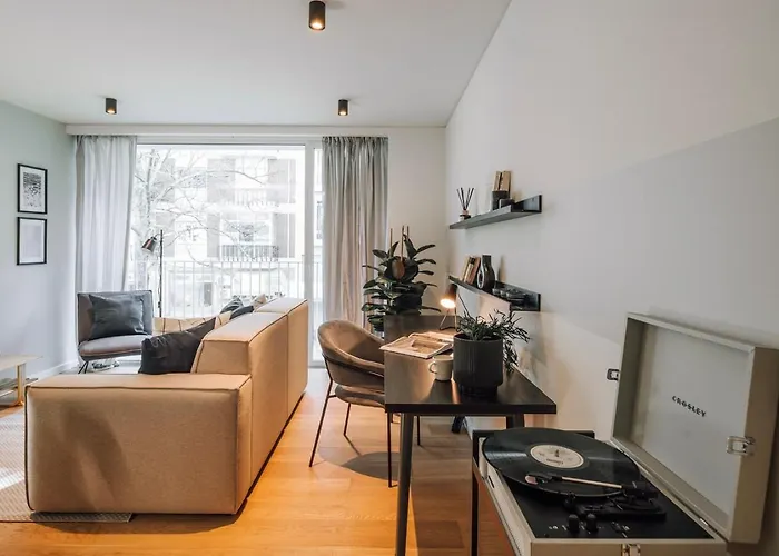 Tamariz - 1 Bedroom And Pool In Avenidas Novas * Lisboa
