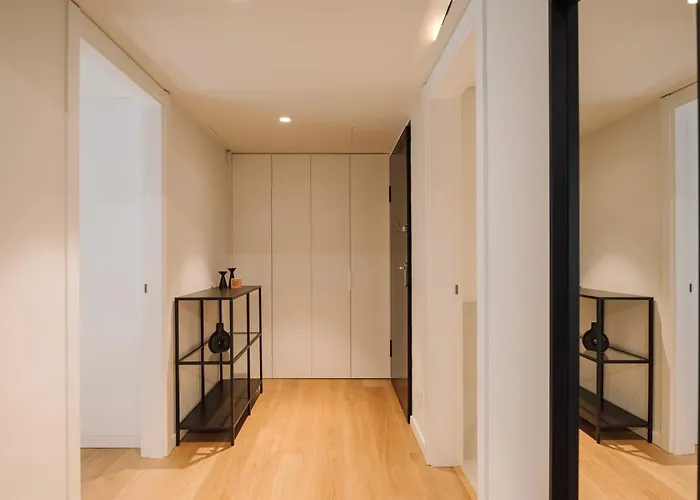 Tamariz - 1 Bedroom And Pool In Avenidas Novas *