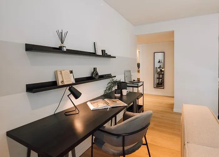 Tamariz - 1 Bedroom And Pool In Avenidas Novas شقة *